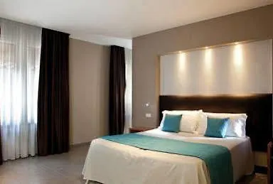 Napolit'amo Medina 3* Неаполь