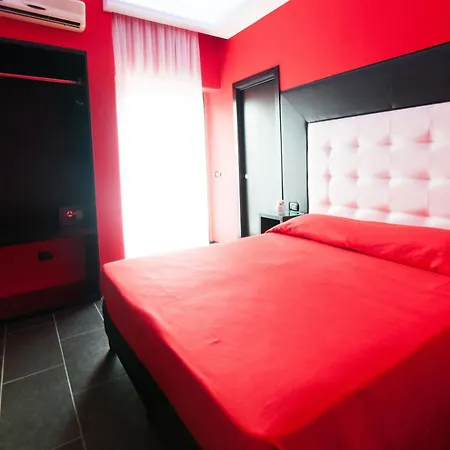 Fly Boutique 3*