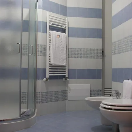 Bovio Modern 3*