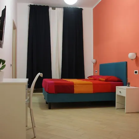Bovio Modern 3* Naples