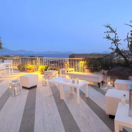 Renaissance Mediterraneo Otel 4*