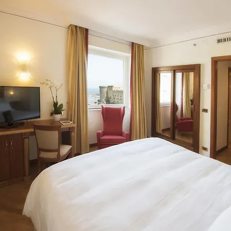 Otel Renaissance Mediterraneo