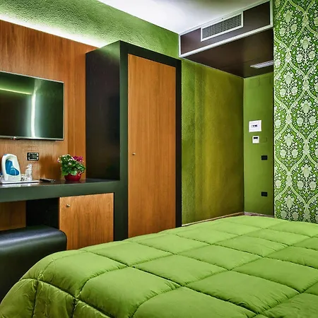 Angioino & Hotel 3*