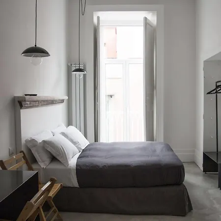 Belledonne & Gallery Bed & Breakfast