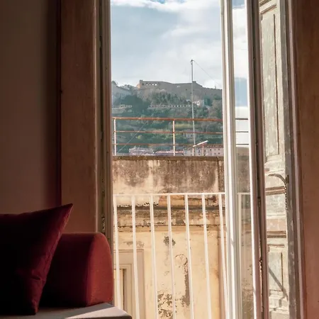 Artemisia Domus - Centro Storico Konukevi Napoli