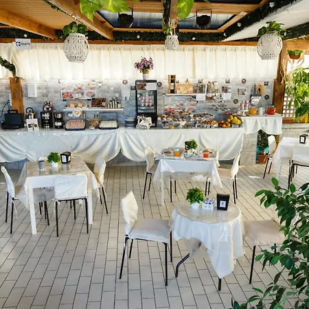 Aparthotel Confalone 2*