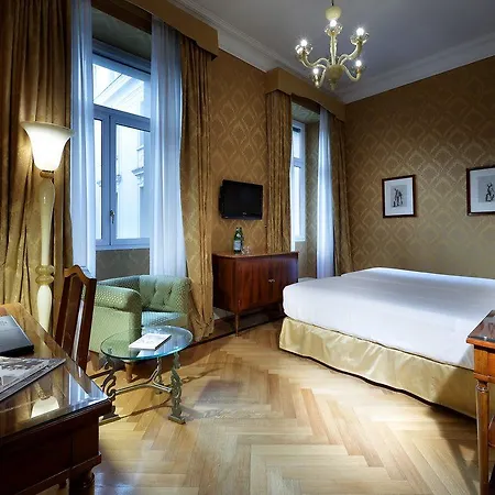 Eurostars Excelsior Hotel Nápoles