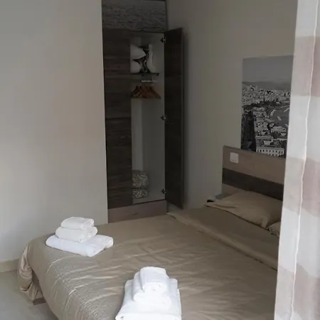 Bed & Breakfast Donna Vicenza Napoli