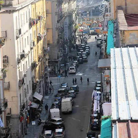 Elia 2* Napoli