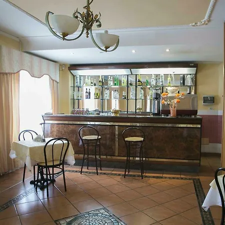 Martini Hotel 3*
