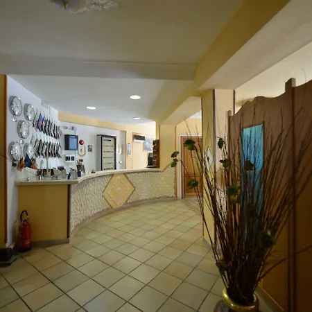 Hotel Martini 3*