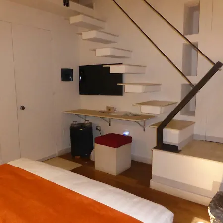 Affittacamere Micalò Art 4*