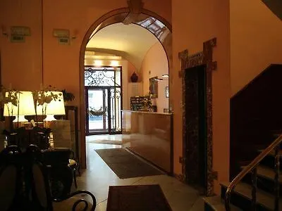 露奥伏里贝奇诺酒店 那不勒斯