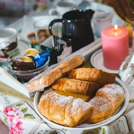Bed & Breakfast Casa Lena Napoli