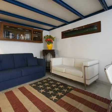 Casa Vittoria *