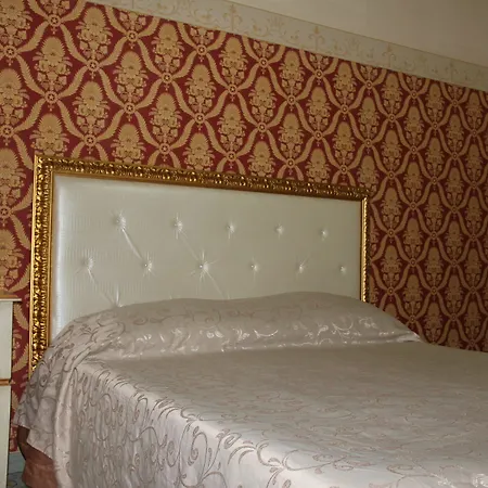 Beb Rosy Bed & Breakfast