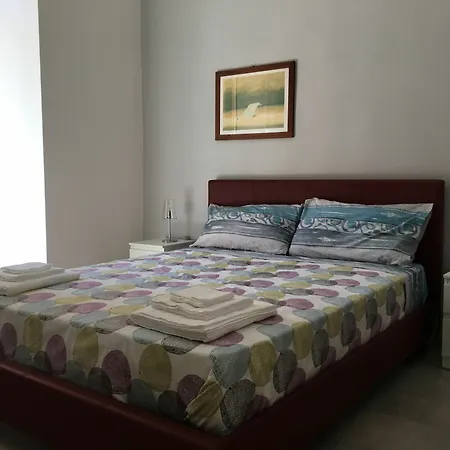 Sanbiagio, 25 3* Napoli