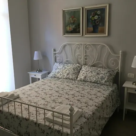 Sanbiagio, 25 Napoli