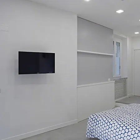 Relais Castel Nuovo Apart Otel