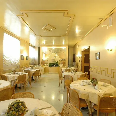 露奥伏里贝奇诺酒店 酒店