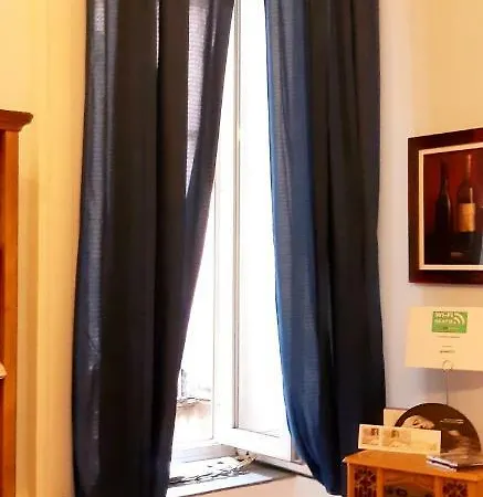 Al 68 Di Piazza Cavour 3* Naples