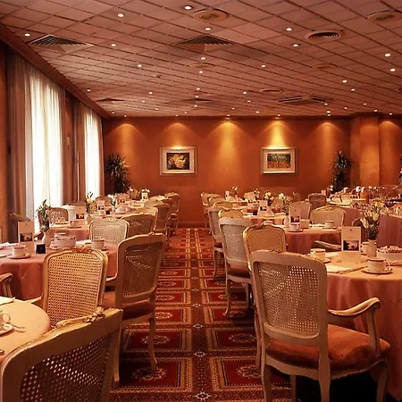 Grand Oriente 4* Naples