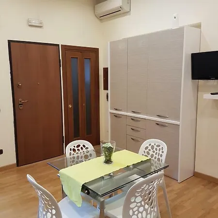 La Casa Di Maryna Apartment Naples