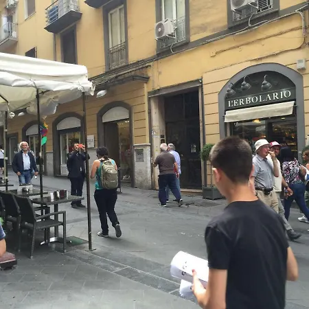 Appartamentino 116 Via Chiaia *