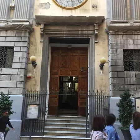 Appartamentino 116 Via Chiaia Apartamento