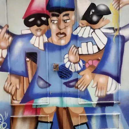 Appartamento In S.biagio Dei Librai Napoli