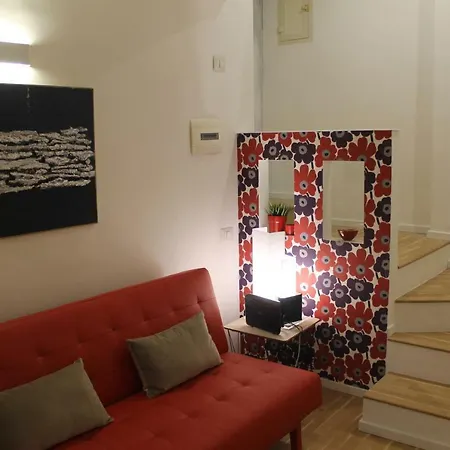 Casa Degli Aranci * Naples