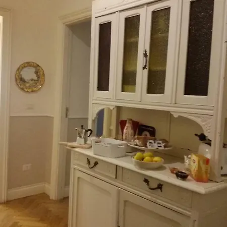 At Lettieri 4* Neapol