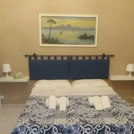 Al Primo Piano Appartamento Napoli
