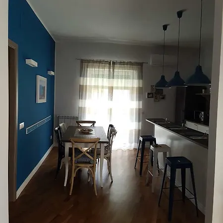 A Casa Di Ele * Naples