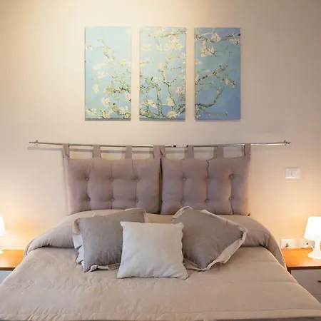 Parthenope House Semesterbostad *