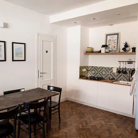 Na-locanda A Due Passi Dal Mare Nápoly