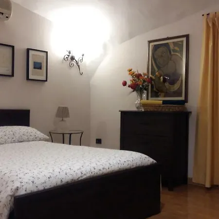 L' Arcata A Montesanto Holiday home Naples