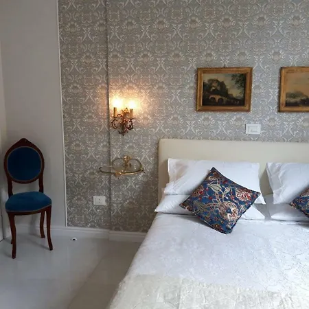 Apartman Centro Storico Maschio Angioino House