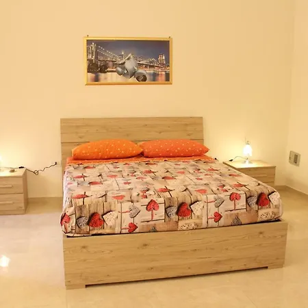 Appartamento House Adrian Napoli