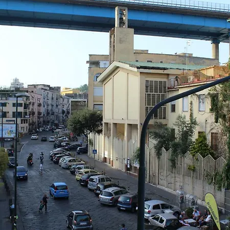 House Adrian Appartamento Napoli