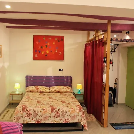 Matis House, Historic Center, San Domenico Square * Naples
