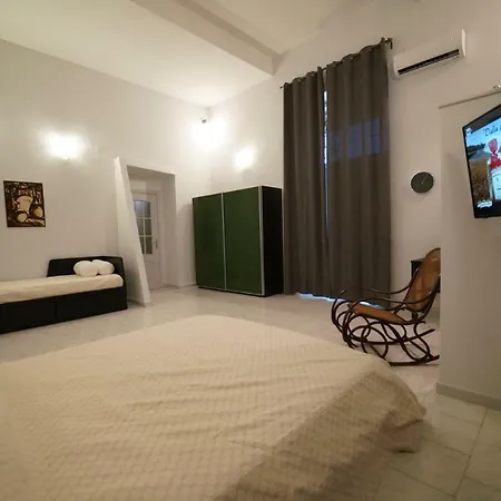 Casa Del Balzo Holiday home Naples