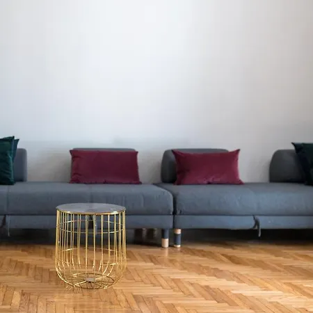 Jungle Apartment