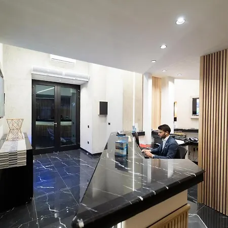 Hg Boutique Toledo, Centro, By Clapa Group Napoli
