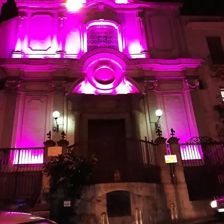 On Nuova Santa Maria Ognibene 26 *