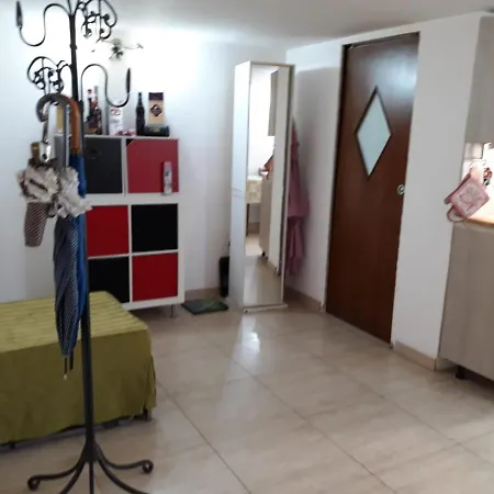 On Nuova Santa Maria Ognibene 26 *