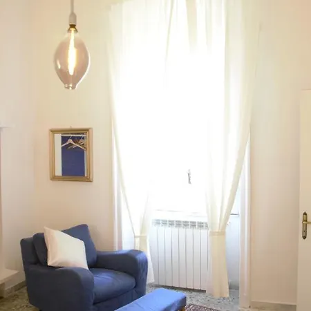 Red Baron House Apartment *