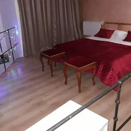 On Nuova Santa Maria Ognibene 26 *