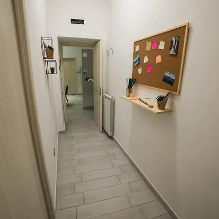 Castellanohome * נאפולי