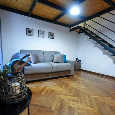 Santa Lucia Essential Apartment